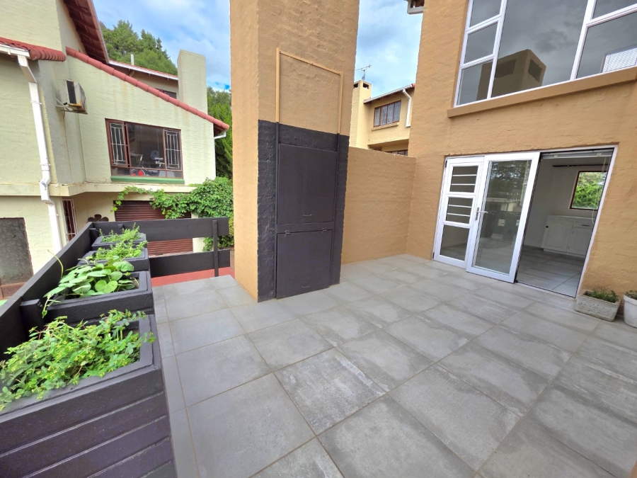 To Let 4 Bedroom Property for Rent in Hospitaalheuwel Free State